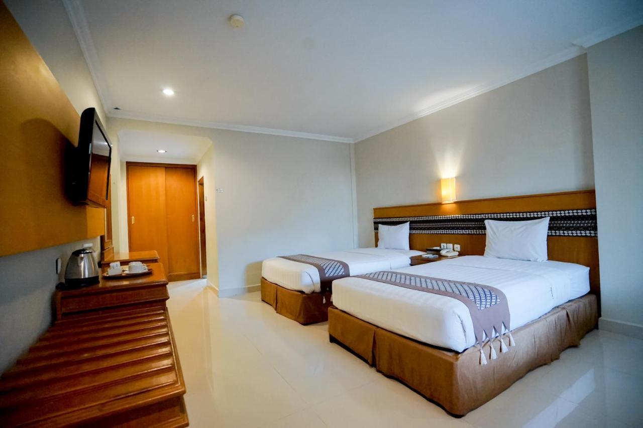 Kejayan Cakra Kembang Hotel מראה חיצוני תמונה
