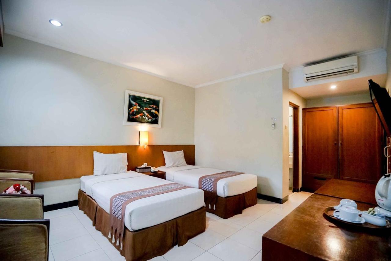 Kejayan Cakra Kembang Hotel מראה חיצוני תמונה