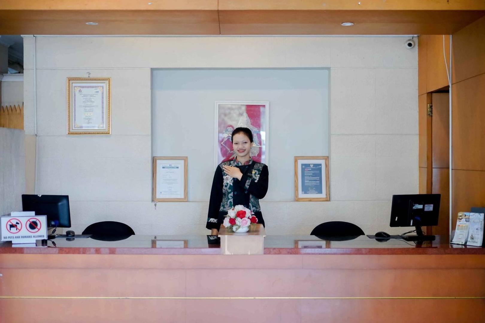 Kejayan Cakra Kembang Hotel מראה חיצוני תמונה